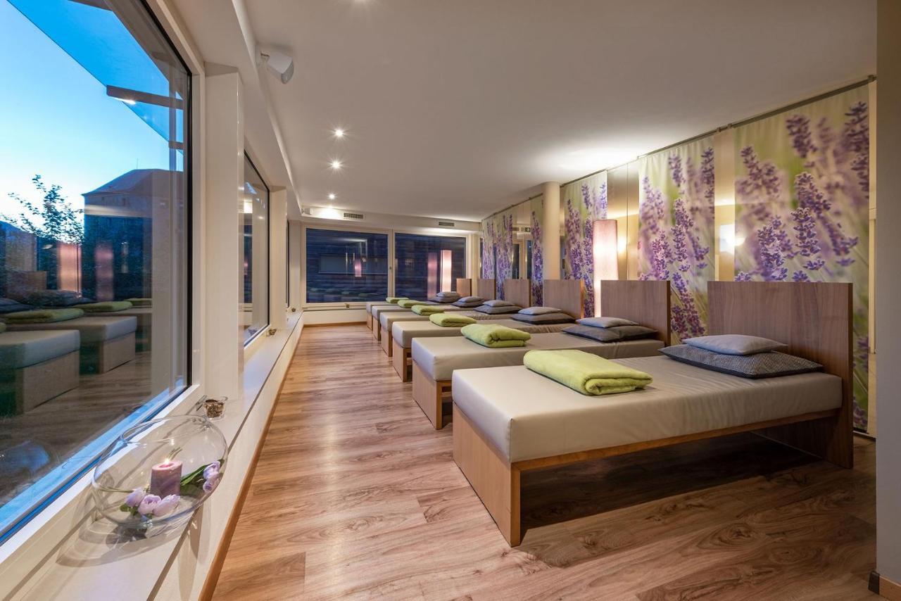 Baumgartner'S Blumenhotel Schenna Eksteriør billede